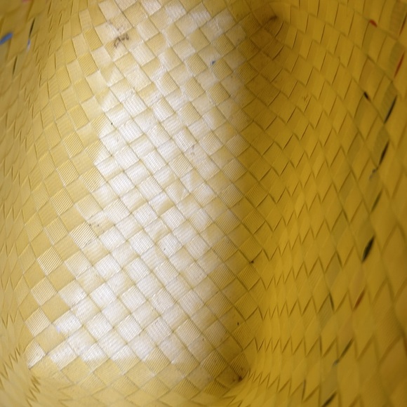 Beautiful yellow bag - Picture 6 of 12